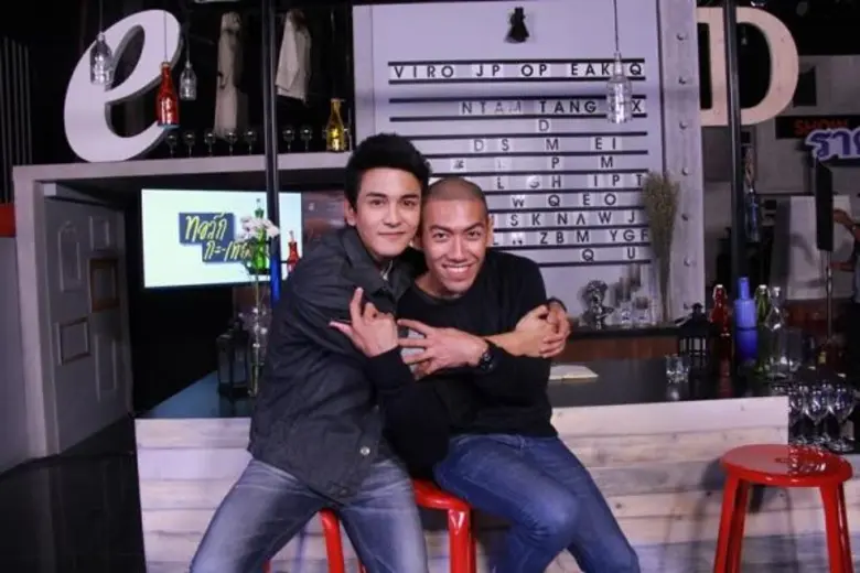 "ทอล์ก-กะ-เทย Tonight" รายการทอล์กโชว์ที่...