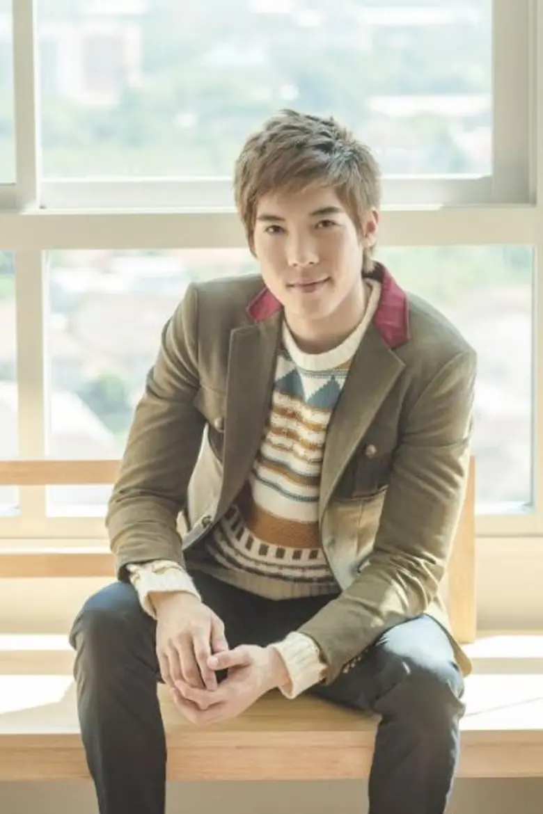 หลังจากโดนกระแสว่าขายหน้าตามากกว่าขายเพลง...