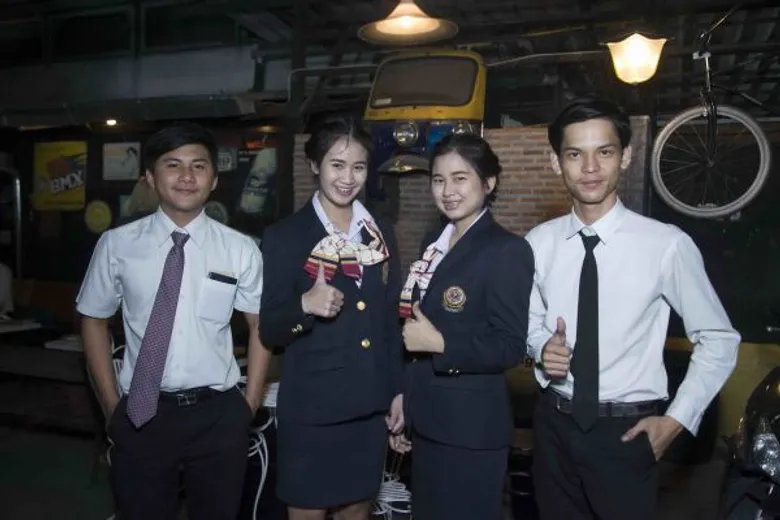 ก้าวสู่ ' ซุป’ตาร์ ’ อย่างมืออาชีพ