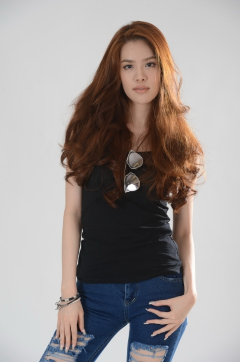 นักร้องสาวเสียงดี "อนงค์รัตน์" หรือ "เกรซ...