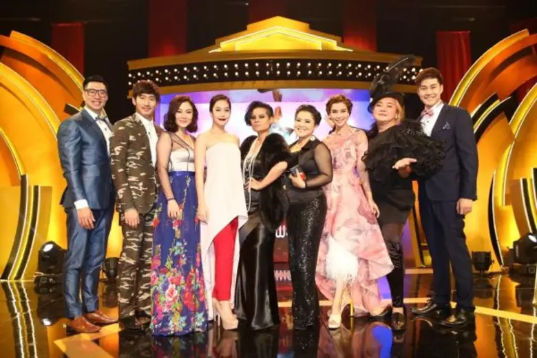 เรื่องอาถรรพ์ของใครจะหลอนจนได้ครอบครองราง...