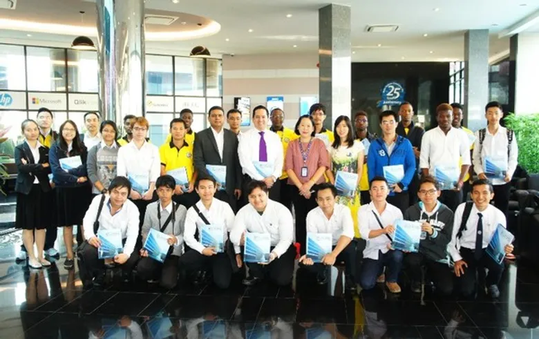 มหาวิทยาลัยเอเชีย-แปซิฟิก นำคณะนักศึกษาหลักสูตรนานาชาติสาขาวิชา CIS (Computer Information Systems) เยี่ยมชมเมโทรซิสเต็มส์ฯ (MSC)