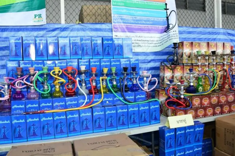 กรมศุลกากรจับกุมสินค้าต้องห้ามต้องกำกัดประเภท บารากู่ คอนแทคเลนส์ เครื่องสำอาง ยาเพิ่มสมรรถภาพทางเพศ (Viagra) ยาลดความอ้วน (Sibutramine) เก้าอี้ไฟฟ้า เครื่องนวดไฟฟ้า พระพุทธรูปและศิลปวัตถุ และสินค้าละเมิดลิขสิทธิ์ รวมมูลค่ากว่า 300 ล้านบาท