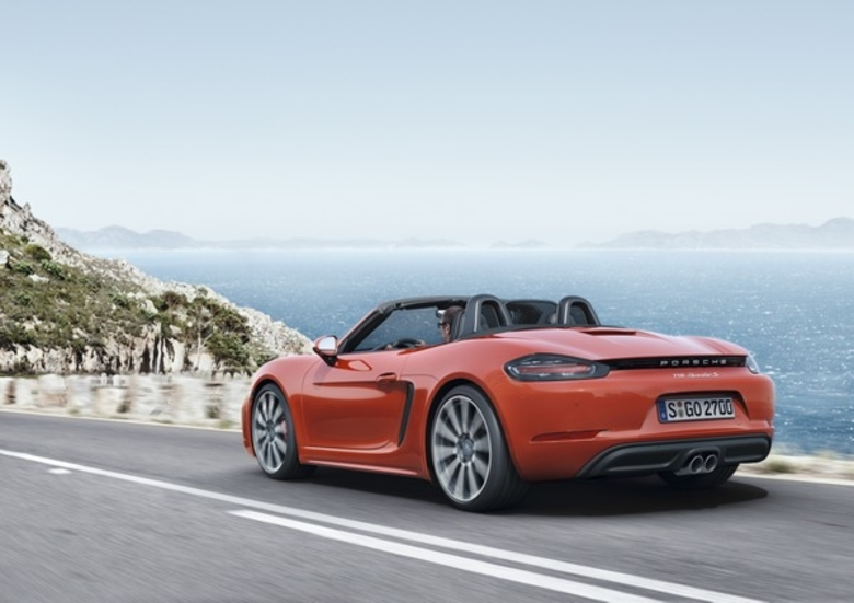 เปิดตัวครั้งแรกของโลกในงานมหกรรมยานยนต์ Geneva Motor Show 2016 ปอร์เช่ เดินหน้าเต็มกำลังเพื่ออนาคตแห่งยนตกรรมยุโรป