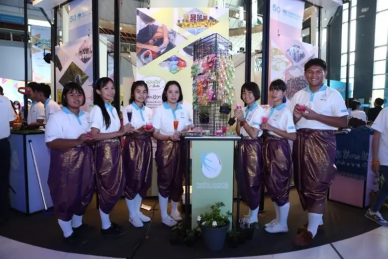 โรงเรียนกันทรารมณ์ จ.ศรีสะเกษ คว้าแชมป์ภาคโครงการกร...