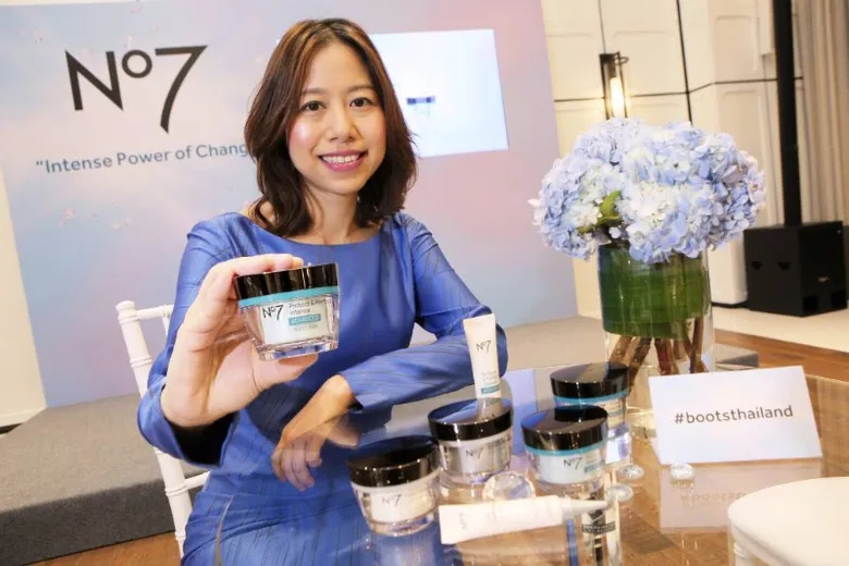 No7 เจาะตลาดแอนไทเอจจิ้ง เปิดตัว 2 นวัตกรรม สกินแคร์สวยครบสูตร เพื่อการปกป้องและลดเลือน ริ้วรอยแห่งวัย