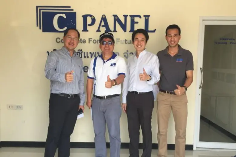 นายสมภพ ศักดิ์พันธ์พนม ประธานกรรมการ (ที่...