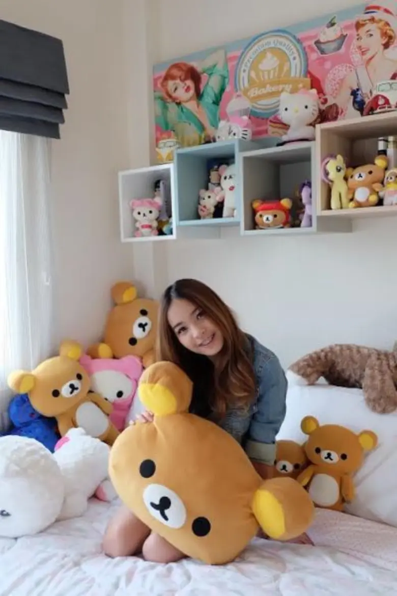 "แองจี้ ฐิติชา สมบัติพิบูลย์" ศิลปินสาวรุ...