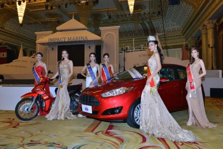 “มิ้นท์” สาวงามจากรั้ว “ลูกแม่โดม” คว้ามงกุฎ Miss Motor Show 2016