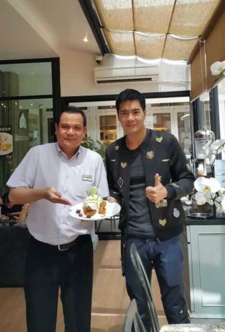 เมื่อเร็วๆนี้ นายมกริน พรหมโยธี (ซ้าย) ผู...