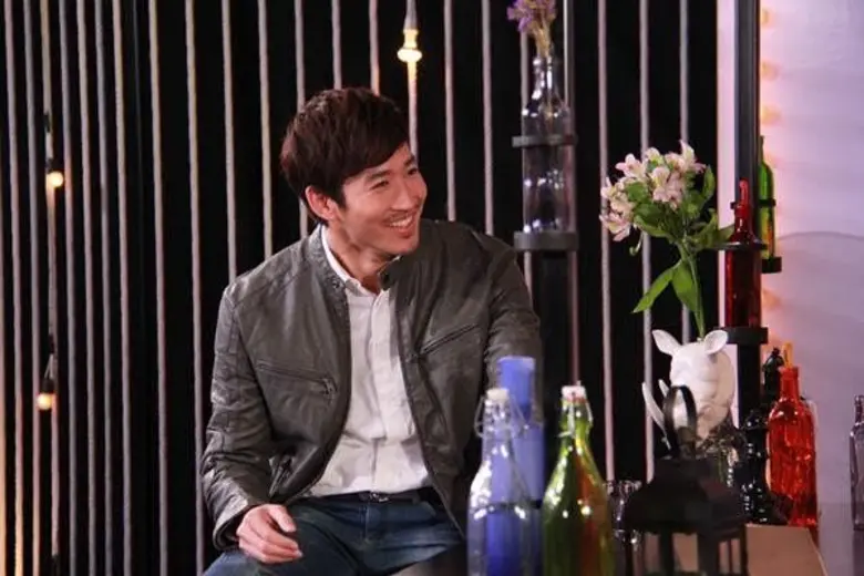 "ทอล์ก-กะ-เทย Tonight" รายการทอล์กโชว์ที่...