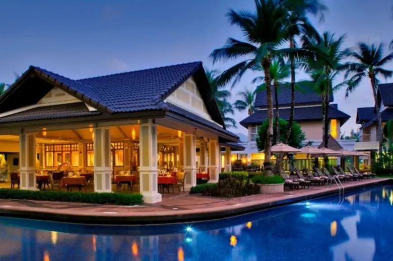 โบเดก้า แอนด์กริลล์ ร้านอาหาเลิศรสในโรงแร...