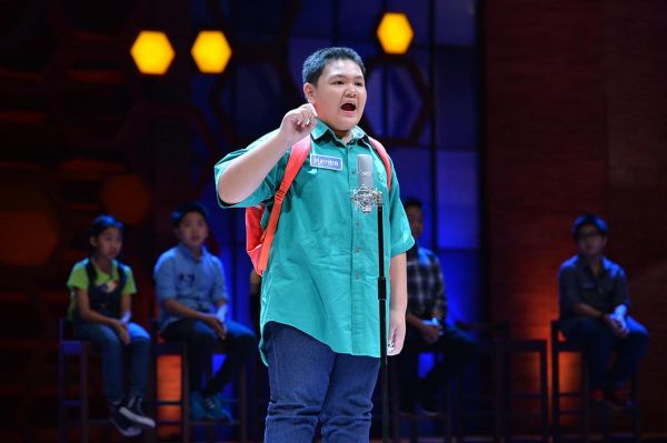 ทีวีไกด์: รายการ “เก่งคิด พิชิตคำ Spelling Star” “น้องฟุตกอล” เด็กเก่งขวัญใจ “เก่งคิด พิชิตคำฯ” จน “ซี-ศิวัฒน์” ยอมใจ!!!