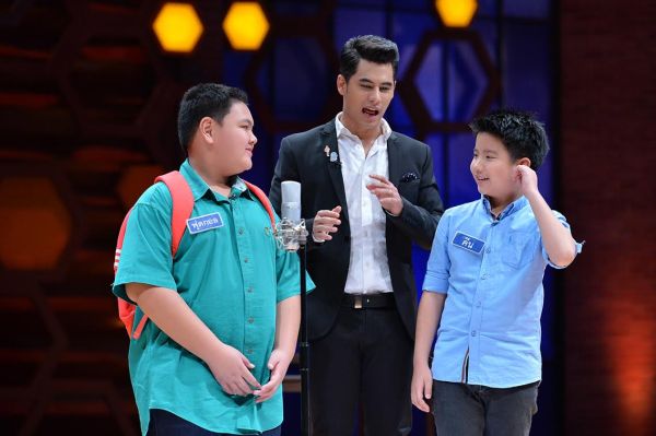 ทีวีไกด์: รายการ “เก่งคิด พิชิตคำ Spelling Star” “น้องฟุตกอล” เด็กเก่งขวัญใจ “เก่งคิด พิชิตคำฯ” จน “ซี-ศิวัฒน์” ยอมใจ!!!