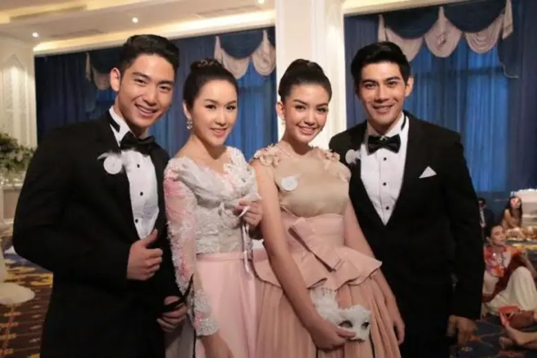 “มังกร-จีน่า-มาร์ค-ฟ้าใส” โชว์สเต็ปพริ้วงานเต้นรำ สุดอลังการ!!!