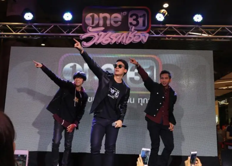 “ชาวสุราษฎร์” เฮ!! “วันยกช่อง” ส่งความสนุกถึงบ้าน