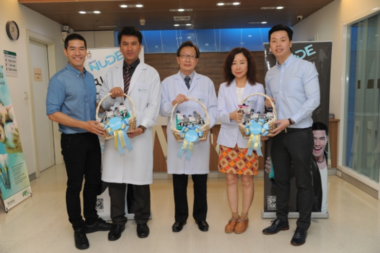 หลังจากที่รับหน้าที่ พรีเซ็นเตอร์ยาสีฟันน...