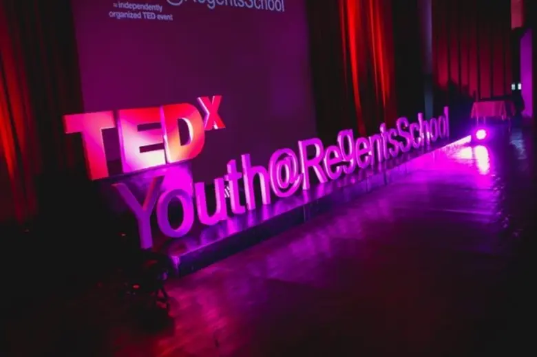 โรงเรียนนานาชาติเดอะรีเจ้นท์กรุงเทพจัดงาน TEDx Talk Dare to dream: How can our passions influence those around us?