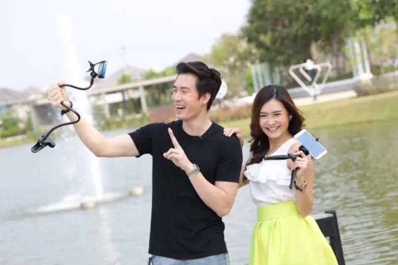 AIS DIGICLUB รายการไลฟ์สไตล์ไอทีสุดฮิป ซู...