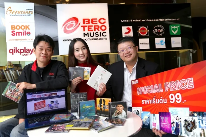 บีอีซี-เทโร มิวสิค สบช่องตลาดอีคอมเมิร์ซบูมชูกลยุทธ์ “ออนไลน์มาร์เก็ตติ้ง” รุกผนึกกำลัง “บุ๊คสไมล์”ให้ลูกค้าทั้งสั่งซื้อ และ พรีออเดอร์ ซีดีอัลบั้มเพลงโปรดผ่านเว็บไซต์หวังรุกเข้าถึงมือผู้บริโภค