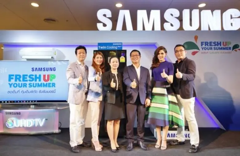 ซัมซุง ควงพรีเซนเตอร์สาวสุดฮ็อต "ชมพู่-อา...