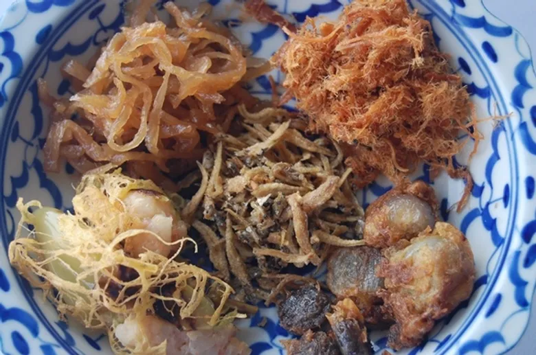คลายร้อนชุ่มฉ่ำด้วยเมนูข้าวแช่ตำรับโบราณ