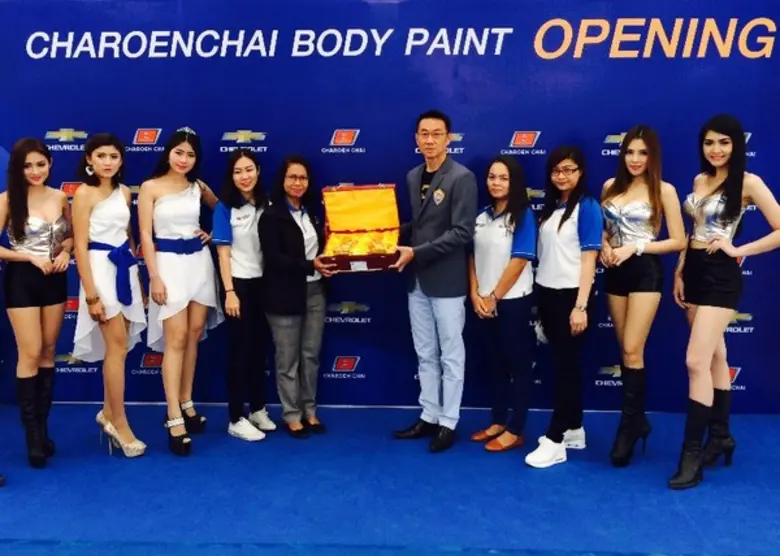 นางศิรินาถ สุขภาพ ผู้จัดการฝ่ายขาย บริษัท เอ็น พี อ...