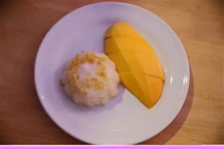ร้านโกดังทะเล อาหารทะเลสด รสชาวบ้าน สวยริมน้ำ ใจกลา...