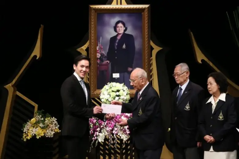 บริษัท ช.การช่าง จำกัด (มหาชน) นำโดยคุณณั...