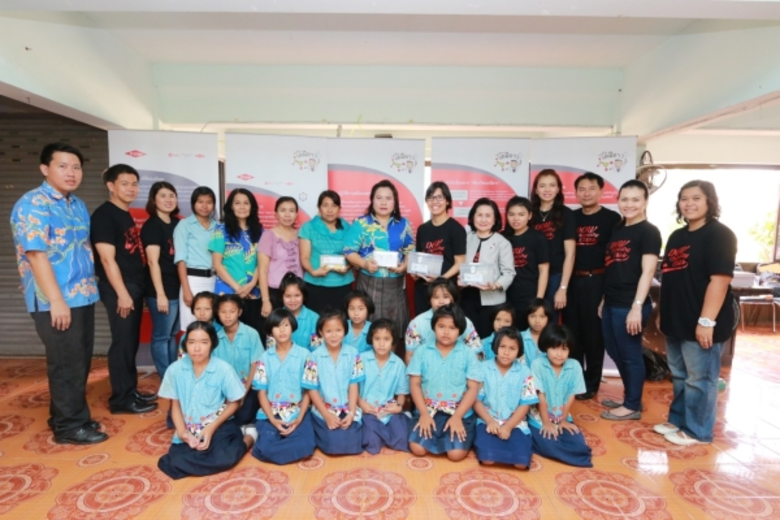 คณะทำงานห้องเรียนเคมีดาว นำนางพรธิชา วงศ์...