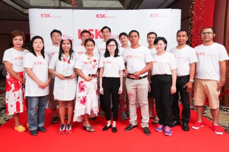 Cindy Kua (front row, centre), chief exec...
