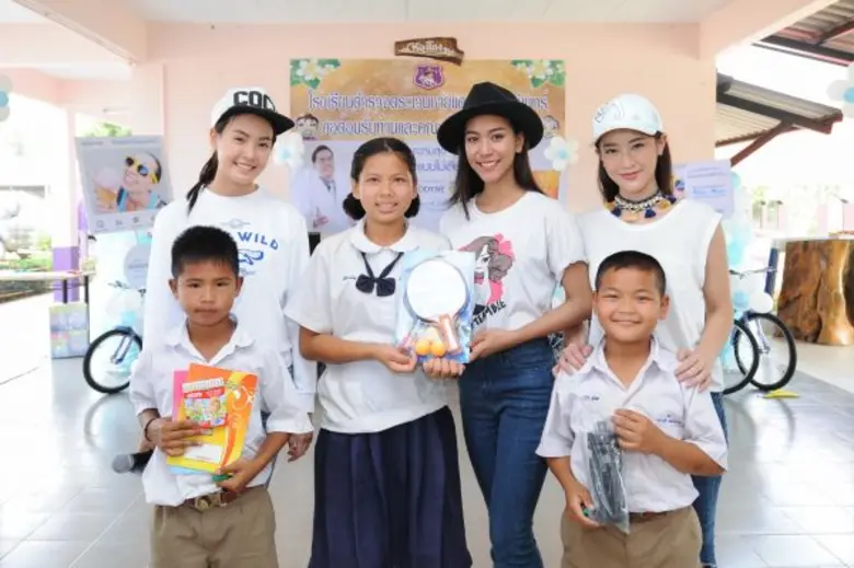 เมื่อเร็วๆ นี้ 3 สาว จุ๊กกู้-สลิตา กลิ่นจันทร์, ลิล...