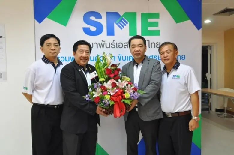ดร.ถานันดร์ วัชโรทยางกูร ประธานกรรมการบริ...