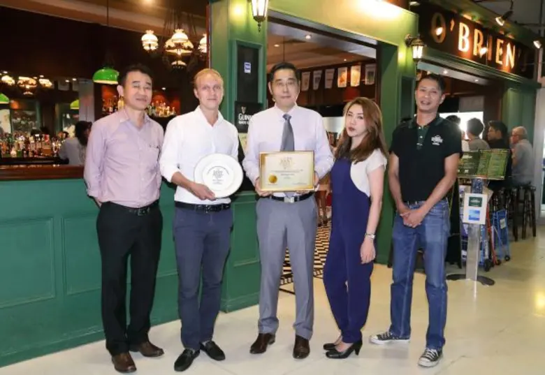 ร้านฟลาน โอเบรียนส์ ไอริช ผับ ร้านอาหารสไ...
