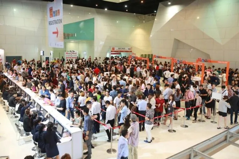 กรมส่งเสริมการค้าระหว่างประเทศ ปลื้มคนแห่ชมงาน THAIFEX-World of Food Asia 2015 วันแรกล้นหลาม ตอกย้ำความสำเร็จอุตสาหกรรมอาหารไทยในเวทีโลก