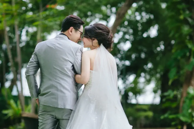 โรงแรมรอยัล ออคิด เชอราตัน ขอเชิญทุกคู่รั...