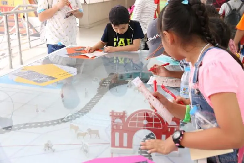 ไปรษณีย์ไทย เปิด “แสตมป์นิทรรศน์ 100 ปี สถานีรถไฟกรุงเทพ” ชวนสนุกฉุกฉัก...หัวลำโพง ต้อนรับเปิดเทอม