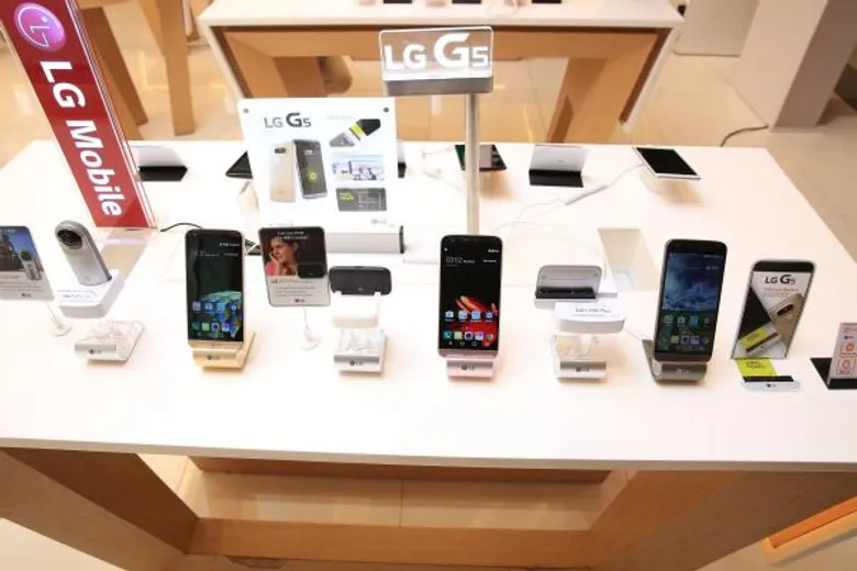 แอลจีจับมือทีจี โฟน เปิดตัว LG G5SE และ LG Stylus 2 ที่เดียวในประเทศไทย ในงานไทยแลนด์ โมบาย เอ็กซ์โป 2016