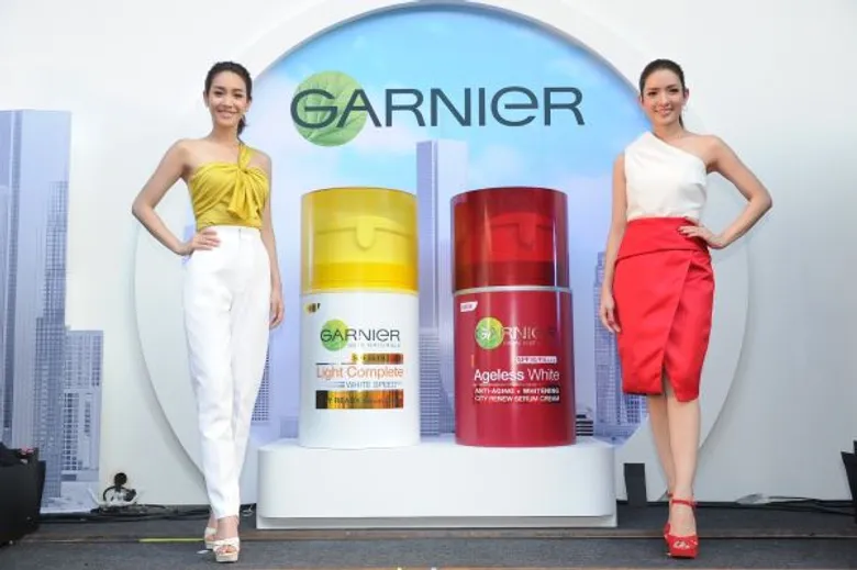 'การ์นิเย่’ ผนึกกำลัง 4 พรีเซ็นเตอร์ มิน-แอฟ-มิ้นต์-เก้า สร้างปรากฏการณ์ผิวสวยชนะใสๆ ทุกมลภาวะเมือง