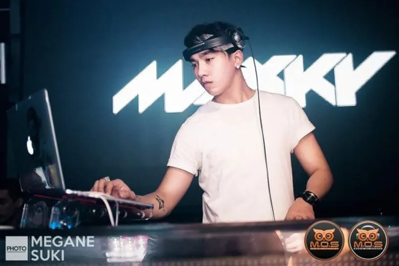 Net Idol ดีเจ รุ่นใหม่!! โดนใจวัยรุ่น “แมกกี้” แปลกแหวกแนว