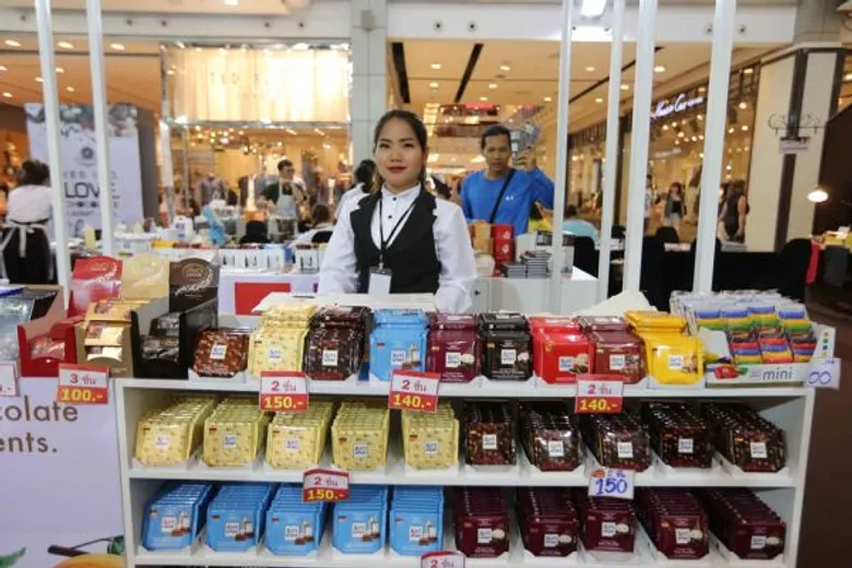 ช็อกโกแลตเลิฟเวอร์ ร่วมชิม ช้อป ช็อกโกแลตระดับโลกในงาน “Chocoholic’s Party 2016” ชมการประกวดแกะสลักช็อกโกแลตครั้งแรกในเมืองไทย