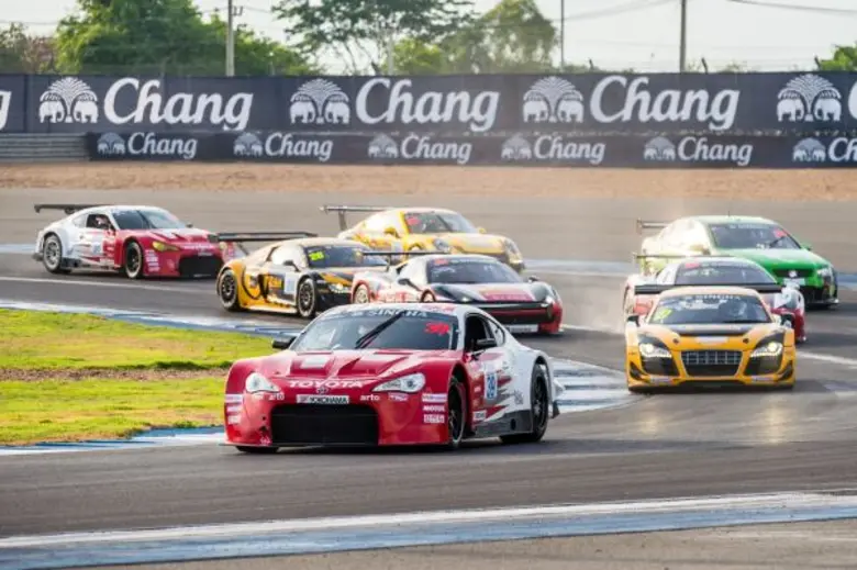 “โตโยต้า ทีมไทยแลนด์” ฉลองโพเดียม ประเดิมสนามแรก Thailand Super Series 2016