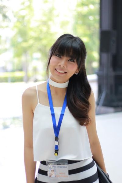 เรียกว่าเป็นครั้งแรกของนักร้องสาวเสียงใส ...