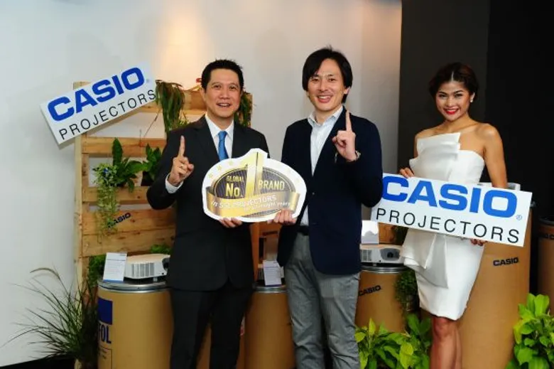 คาสิโอ ประกาศรุกตลาดโปรเจคเตอร์ในไทย จับมือเอสวีโอเอขยายตลาดเต็มรูปแบบ เปิดตัวโปรเจคเตอร์ ไฮบริดเลเซอร์และแอลอีดี ประหยัดพลังงานและเป็นมิตรกับสิ่งแวดล้อม