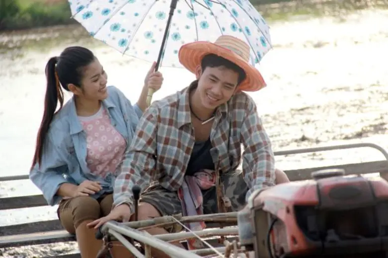 เบิ้ล ปทุมราช อาร์สยาม แรงไม่หยุด ส่ง เฟสก็หายไลน์ก็เงียบ  เอ็มวีรักภาคต่อ อ้ายมีเหตุผล และ เหตุผลของคนจะไป