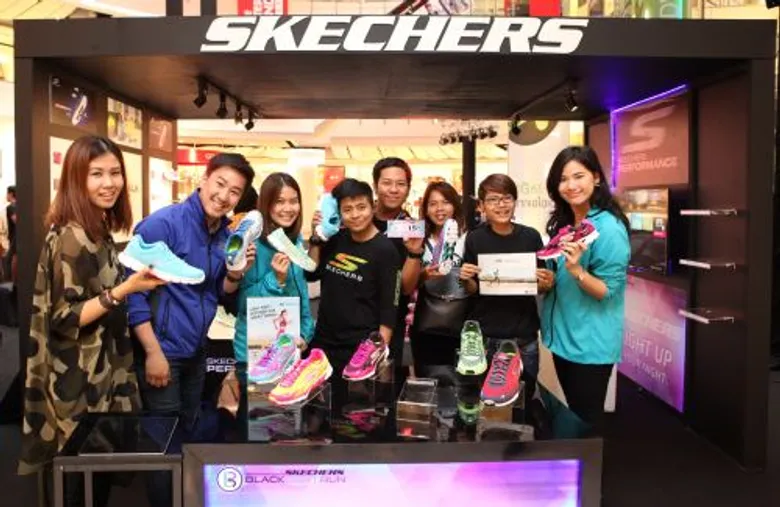 “Orange room” จับมือ “Skechers” เอาใจวัยรุ่นจัดงานอิน ฟินเว่อร์!!! กับ “Skechers Blacklight Run Thailand”