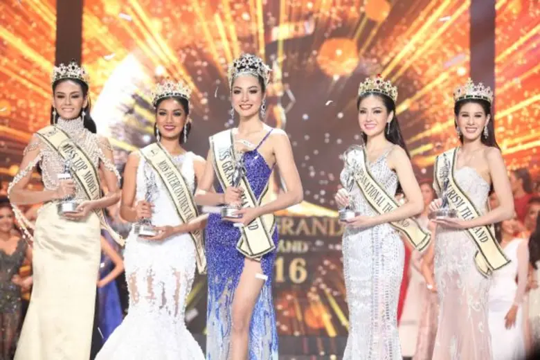 “น้องฝ้าย” เต็ง1 สวย เป๊ะ ปัง พลังแฟนคลับเชียร์ล้นหลาม ซิวมงกุฎ “มิสแกรนด์ ไทยแลนด์ 2016”