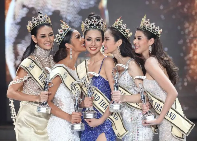 “น้องฝ้าย” เต็ง1 สวย เป๊ะ ปัง พลังแฟนคลับเชียร์ล้นหลาม ซิวมงกุฎ “มิสแกรนด์ ไทยแลนด์ 2016”