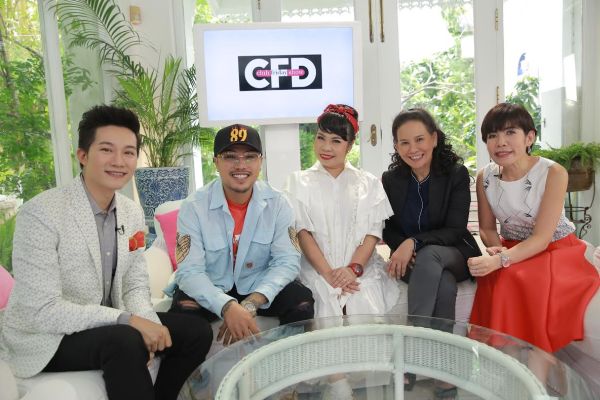 รายการ "คลับ ฟรายเดย์ โชว์ based on celeb...