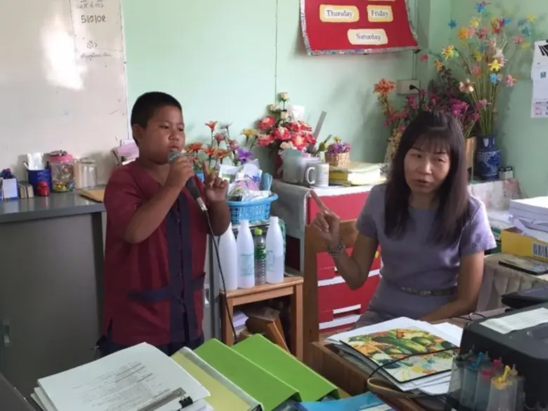 รายการ "สานรัก คนเก่งหัวใจแกร่ง" เสาร์นี้...